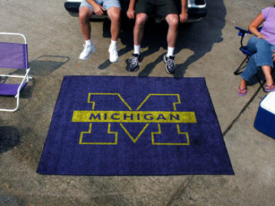 5' x 6' Michigan Wolverines Tailgater Mat