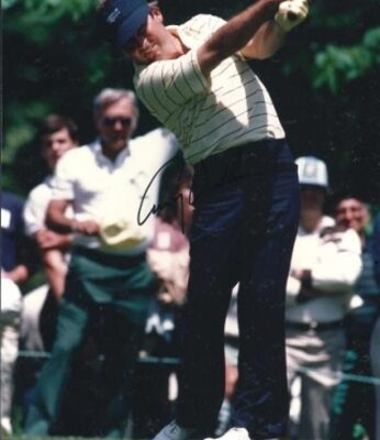 Lanny Wadkins Autographed Golf 8" x 10" Photograph (Unframed)