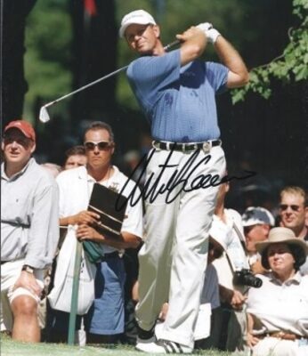 Retief Goosen "Swinging" Autographed Golf 8" x 10" Photograph (Unframed)