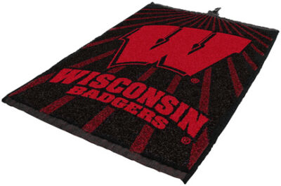 Wisconsin Badgers Jacquard Golf Towel (Set of 2)